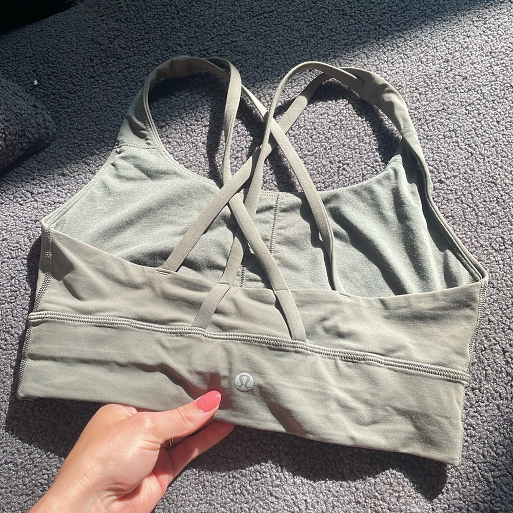 Lululemon sports bra 6 - Picture 3 of 5